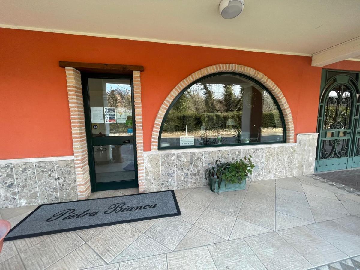 Pietrabianca Country House Manocalzati Luaran gambar