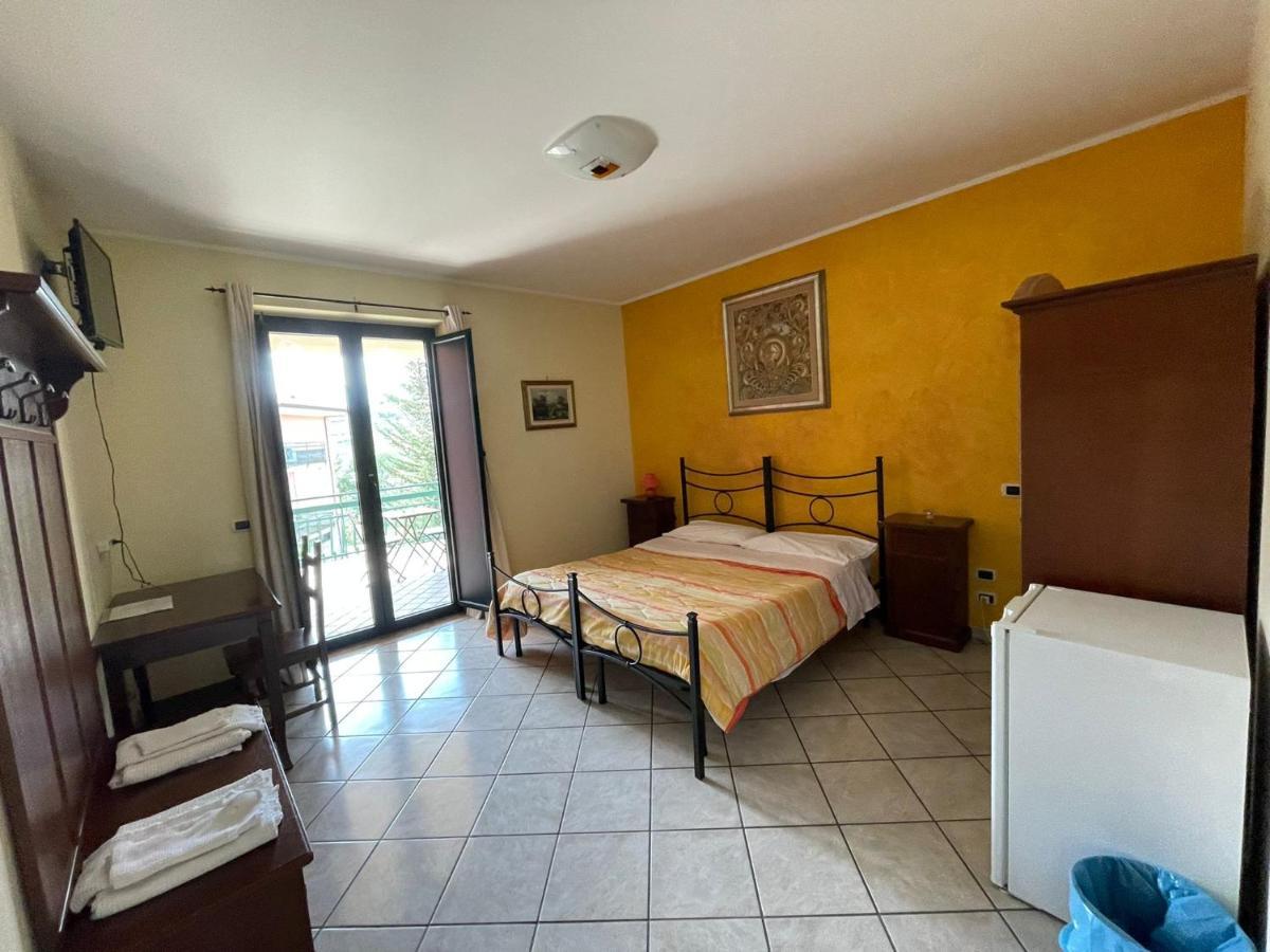 Pietrabianca Country House Manocalzati Luaran gambar